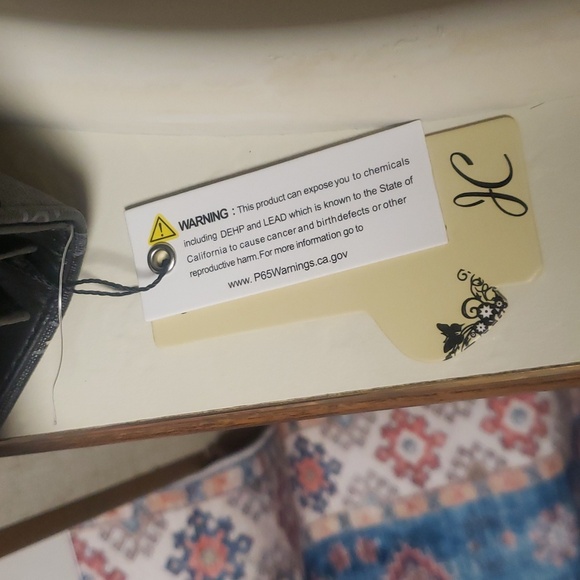 Jolene couture Black heart wallet - Picture 7 of 9